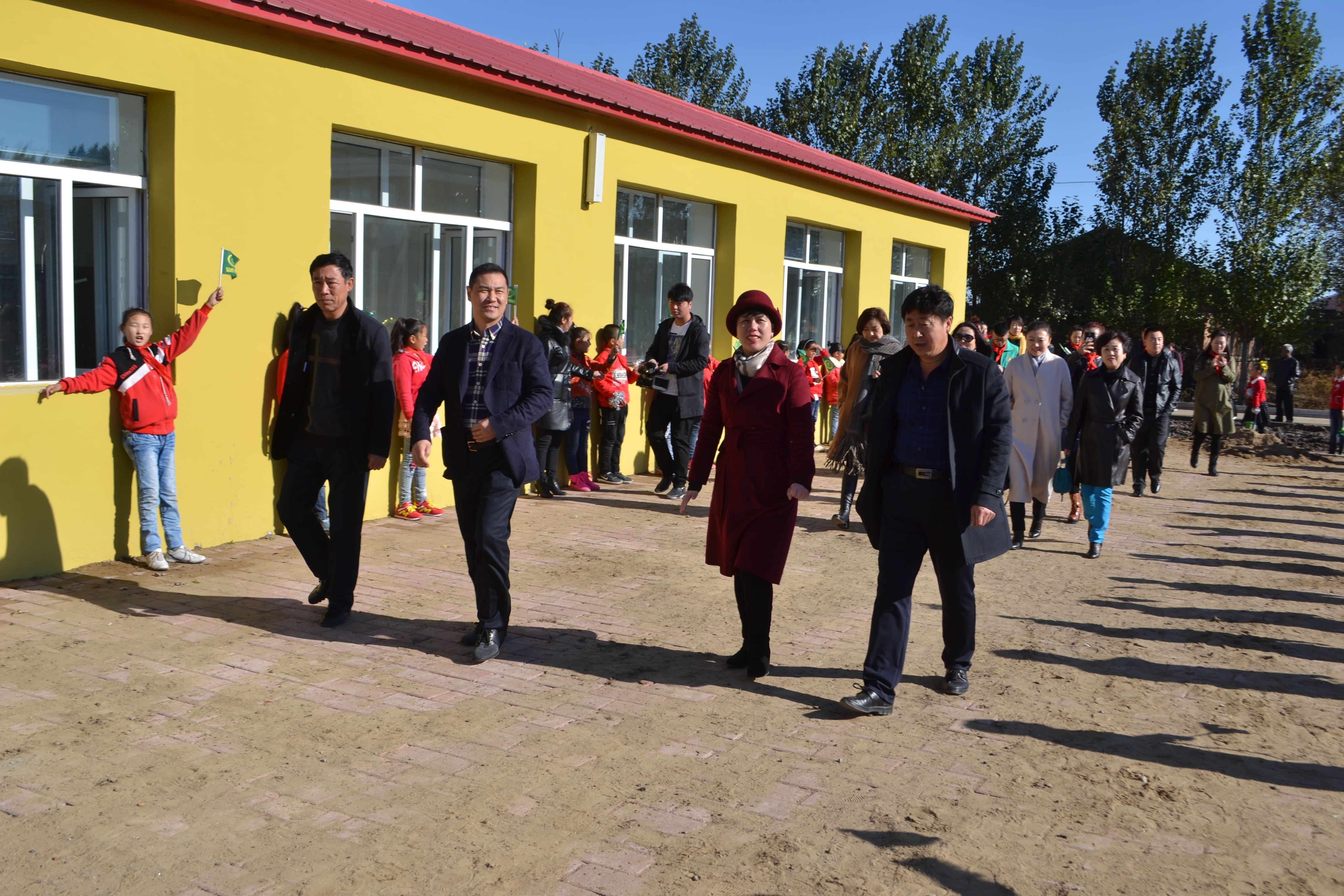 第71所 绥化市兰西县奋斗乡乐动注册蔡立影小学 第71所 绥化市兰西县奋斗乡乐动注册蔡立影小学