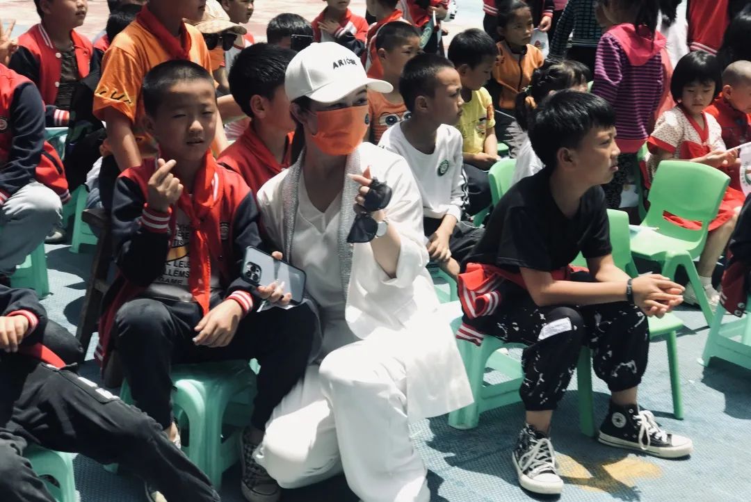 第222所 贵州省兴义市万峰林街道办事处瓮本乐动注册吴德成小学 第222所 贵州省兴义市万峰林街道办事处瓮本乐动注册吴德成小学